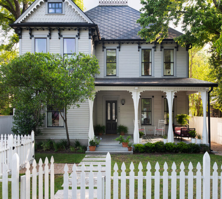 This 1890 Victorian With a Hollywood Past Lists for $3.195 Million in Bouldin Creek